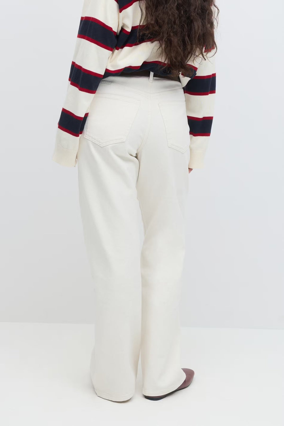 Olivine Perfect Wide Jeans — product photo 2