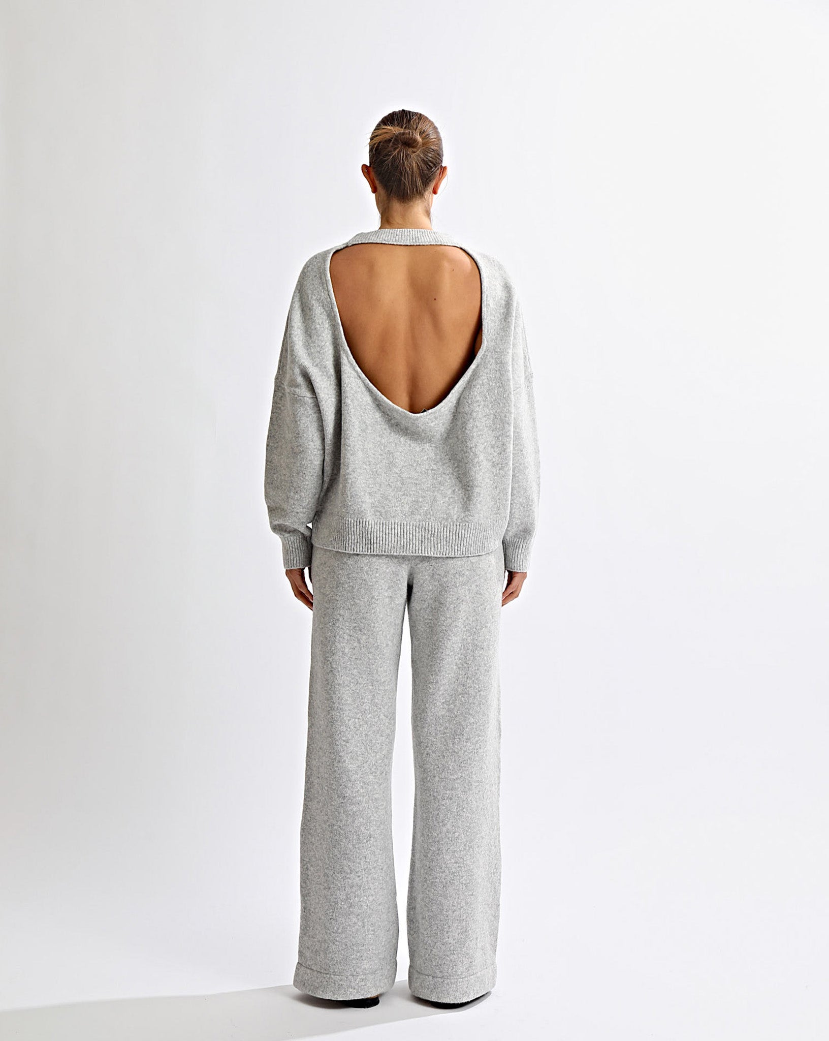 Clara Backless Jumper Set — product photo 2