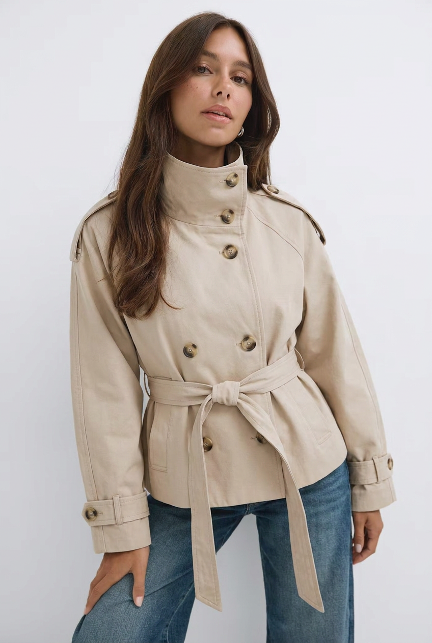 Elyana - Victoria Trench — product photo 2