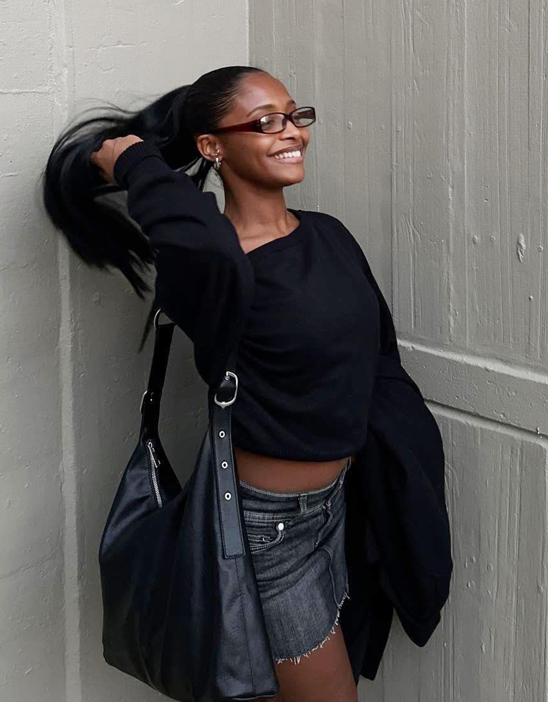 Luné | Asymmetric Sweater — product photo 6