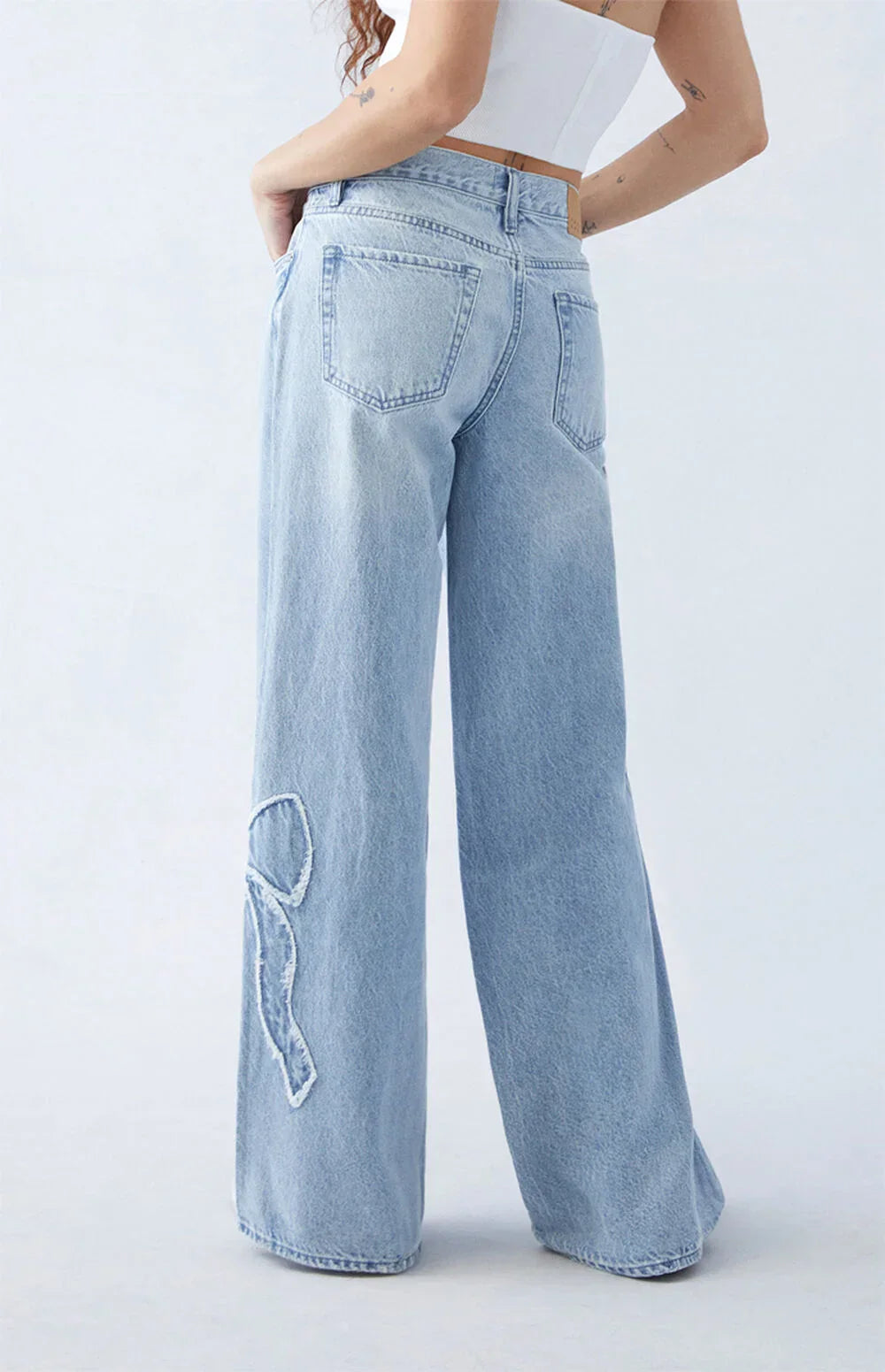 Lila | Bow Jeans — product photo 4