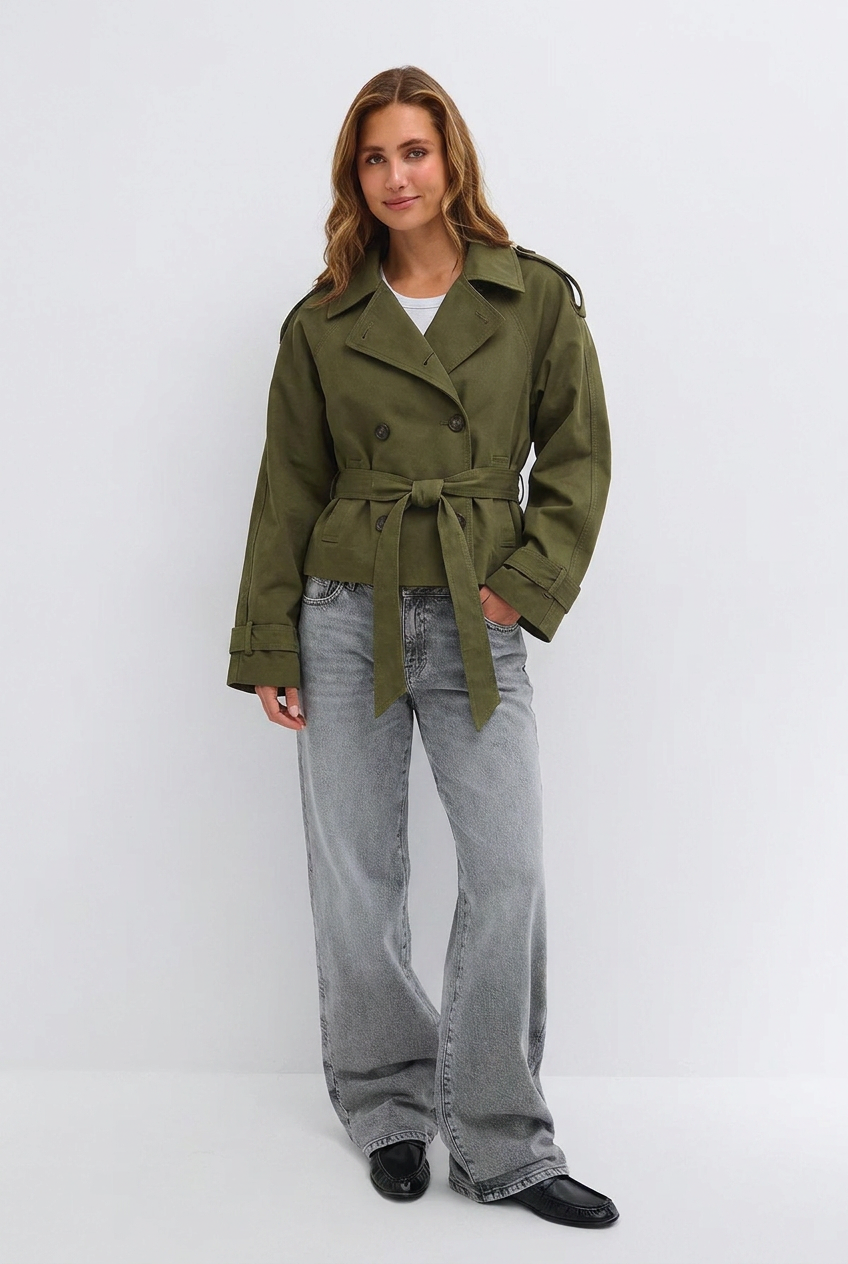 Elyana - Victoria Trench — product photo 10