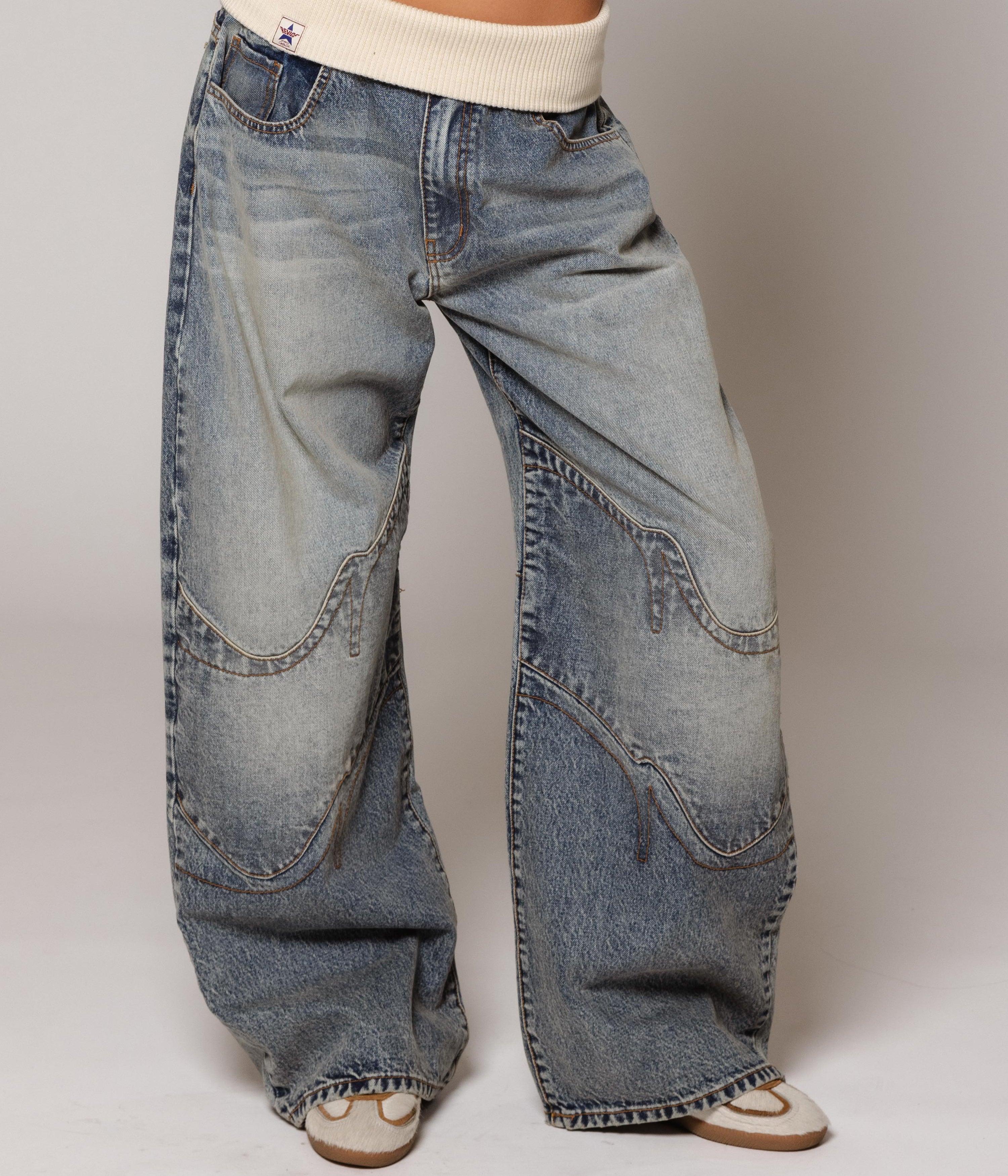 Alina Low Waistband Jeans — product photo 2