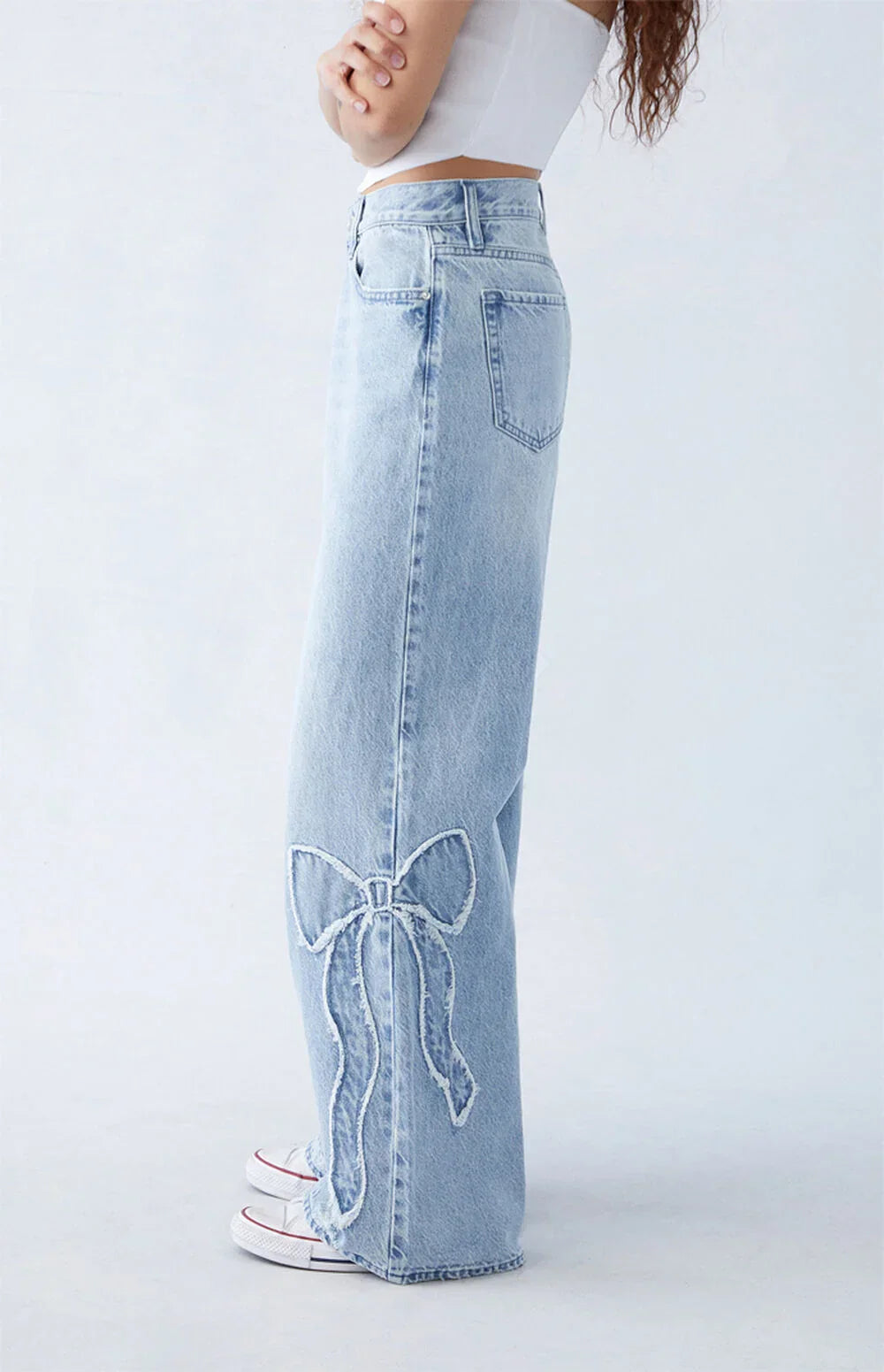 Lila | Bow Jeans — product photo 3