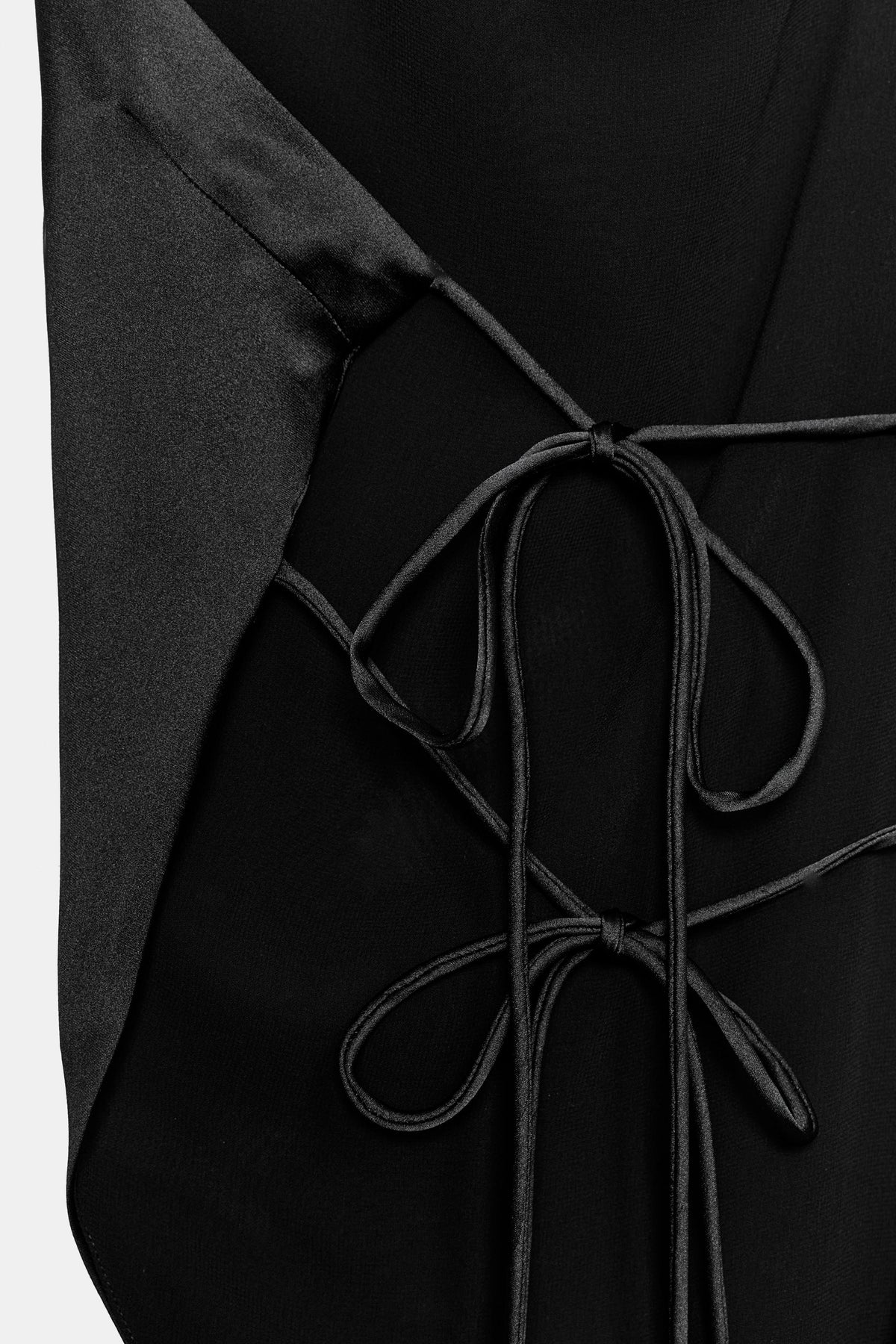 Liora | Asymmetric Halter Top — product photo 6
