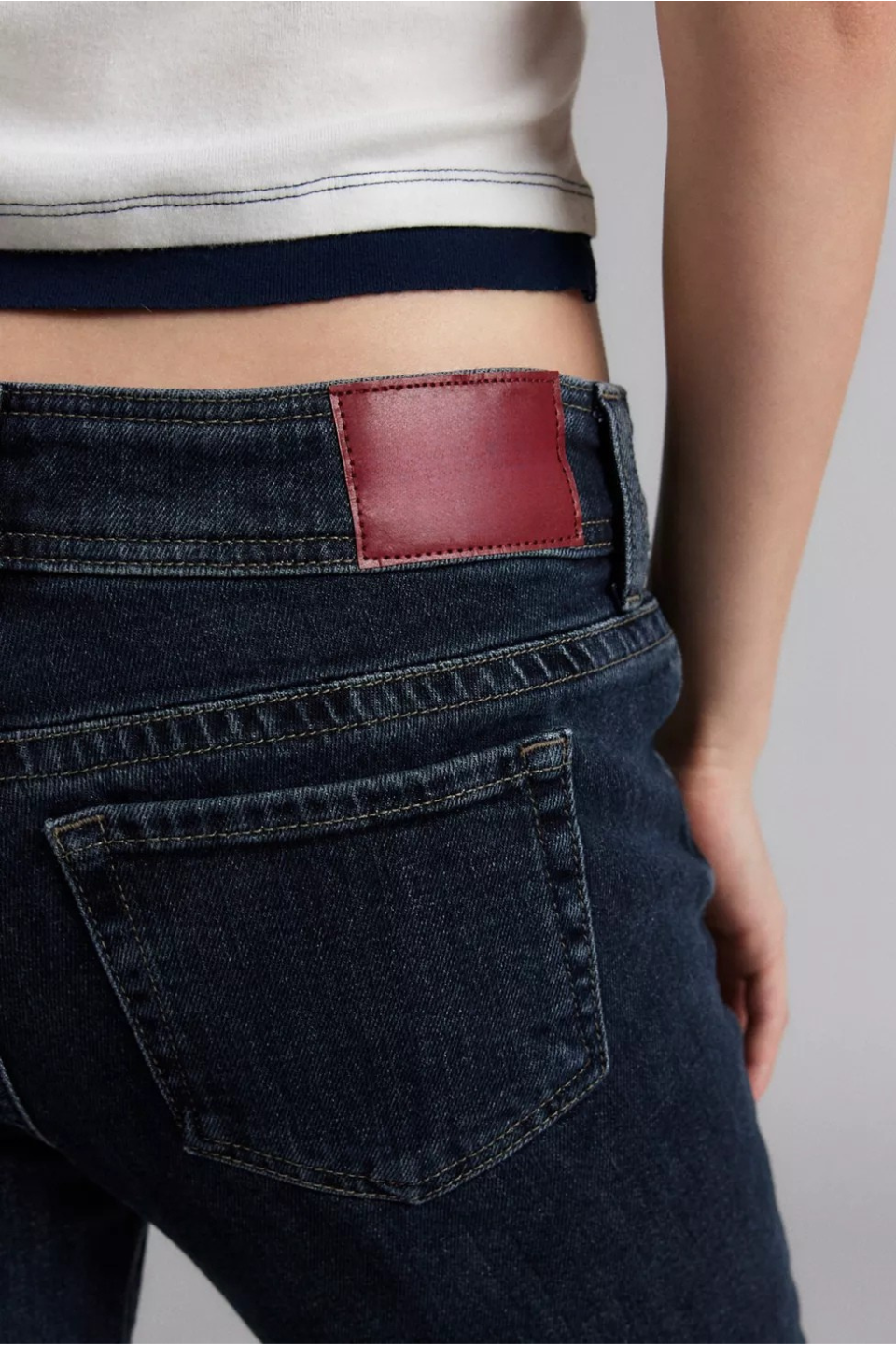 Carmela Low Waist Jeans — product photo 5