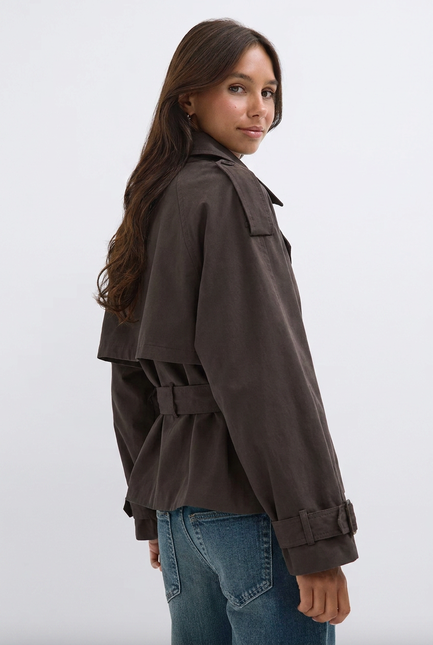 Elyana - Victoria Trench — product photo 7