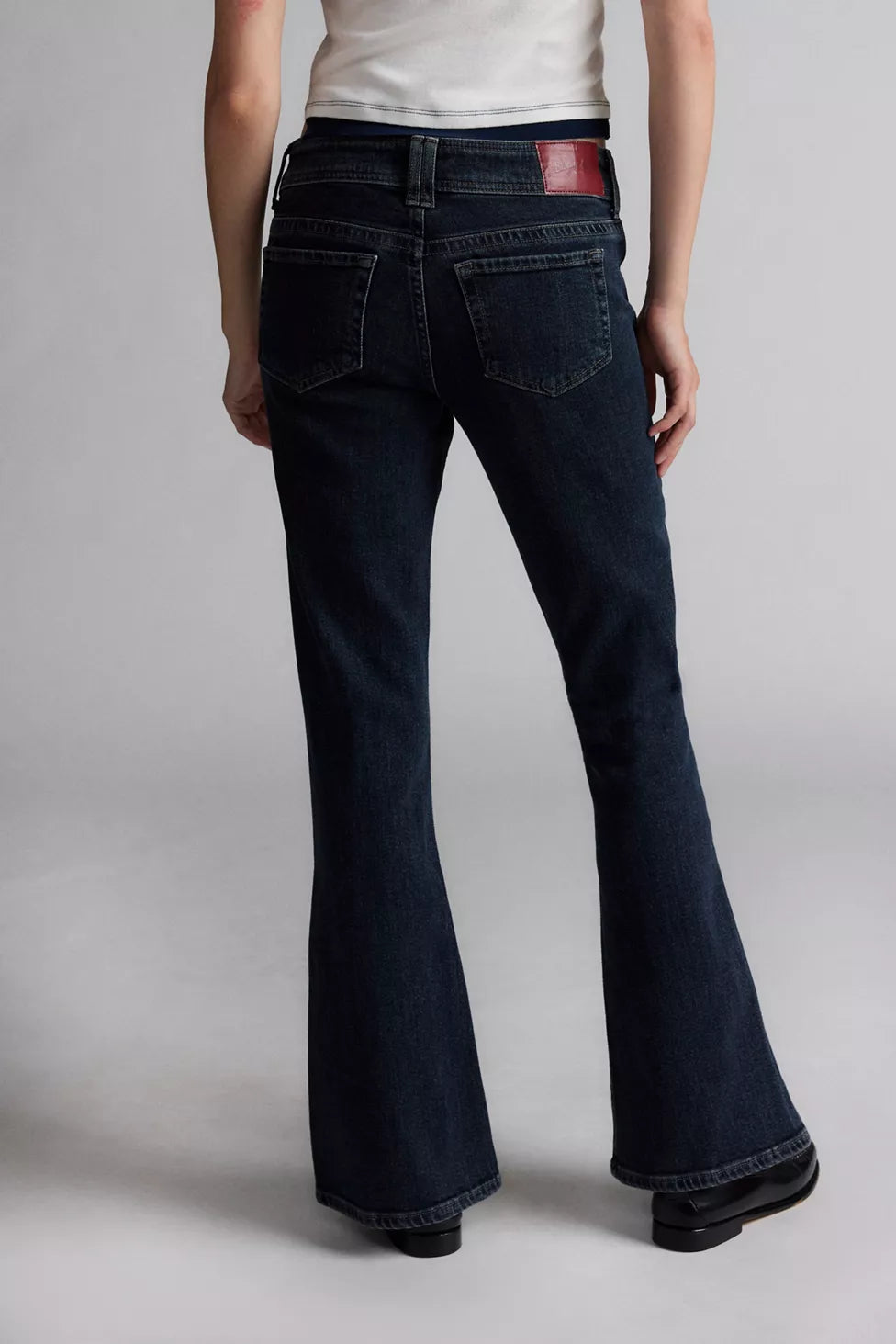 Carmela Low Waist Jeans — product photo 2